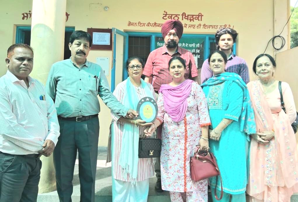 Dr. Kuldeep Walia donated 5100 rupees to the Sanjhi Rasoi